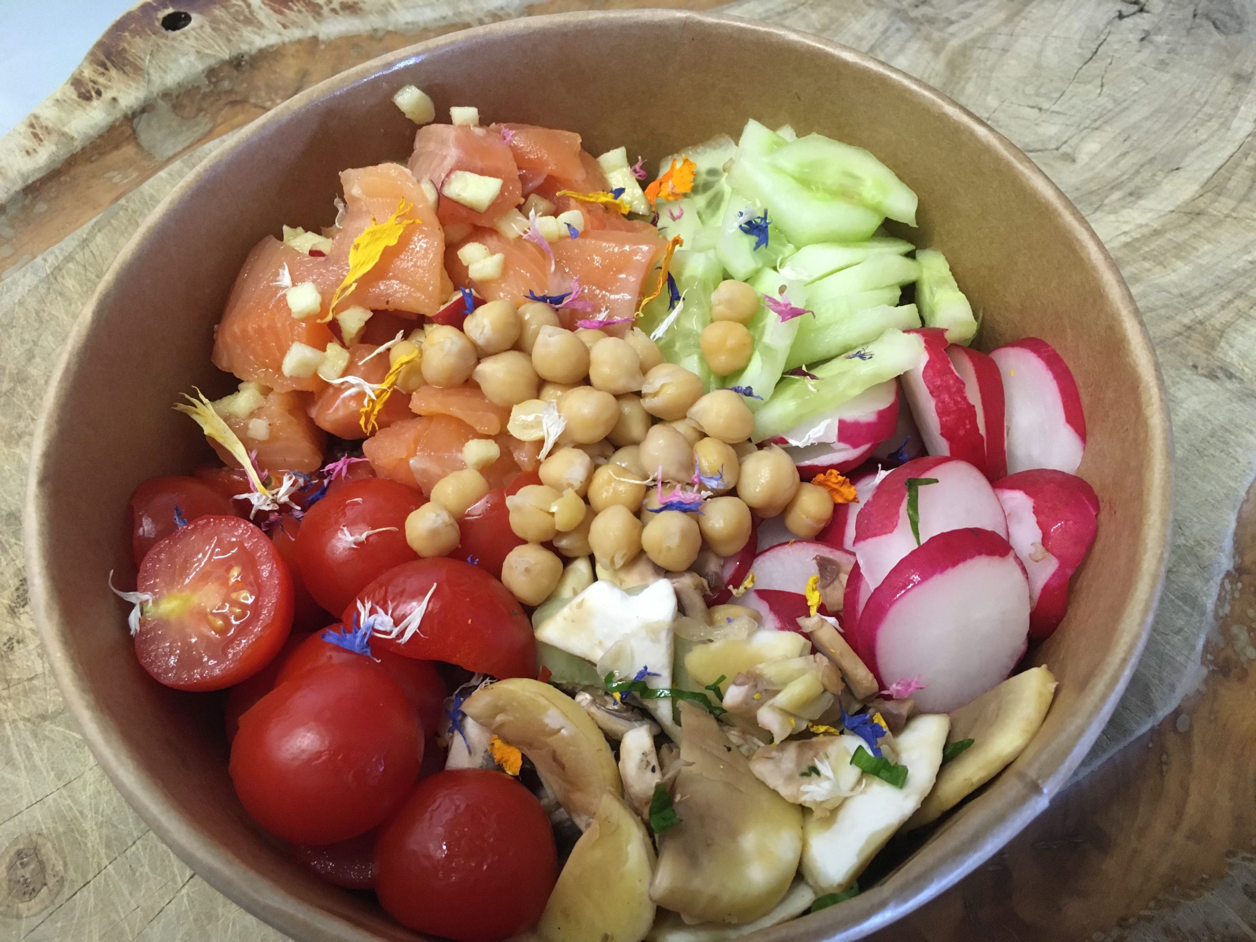poke bowl truite poke bowl